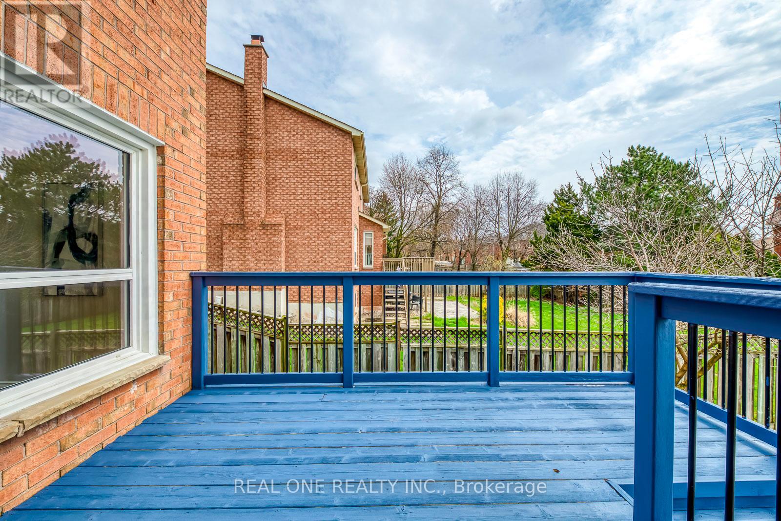 1190 Valleybrook Drive, Oakville, Ontario  L6H 4Z7 - Photo 46 - W13010638