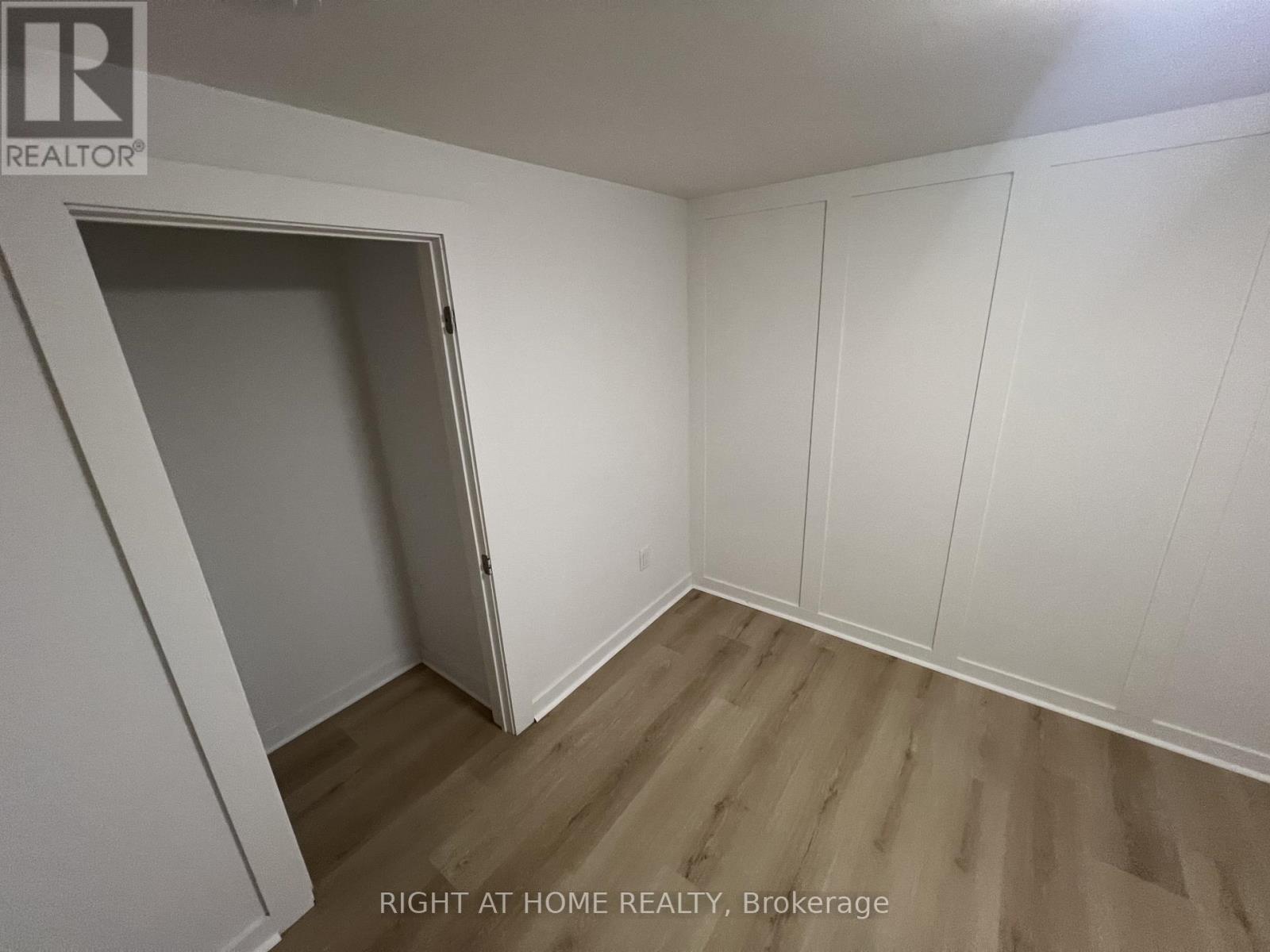 186 Schell Avenue, Toronto, Ontario  M6E 2T2 - Photo 10 - W13010674