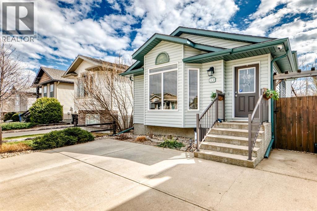 493 Squamish Lane W, Lethbridge, Alberta  T1K 7W7 - Photo 1 - A2301149