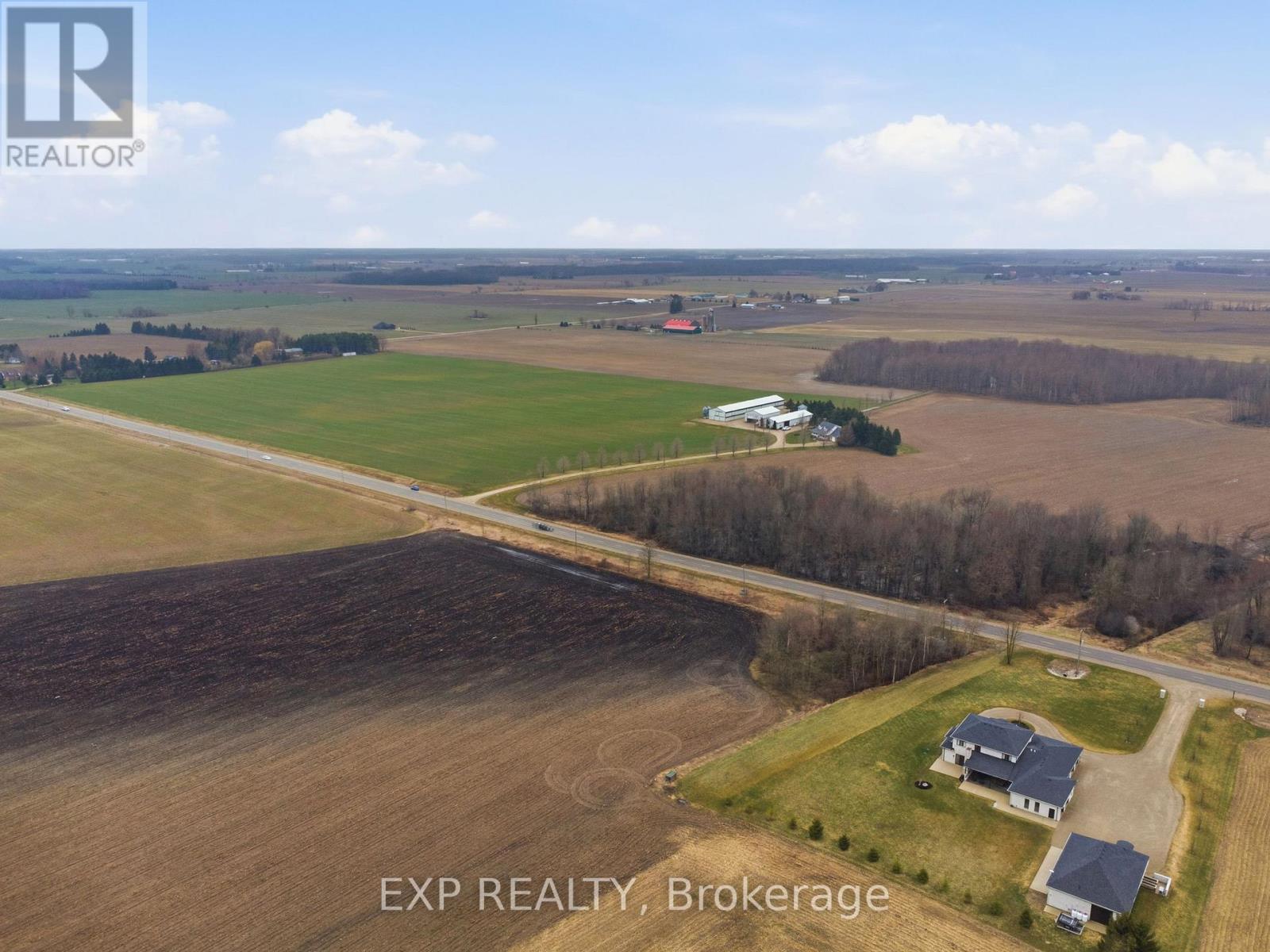 9 Wellington Road, Mapleton, Ontario  N0G 2T0 - Photo 4 - X13010556