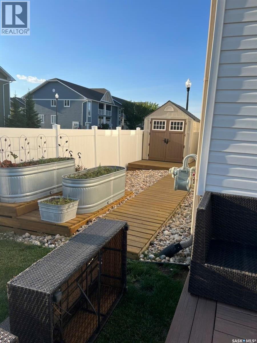 4301 Green Poplar Lane, Regina, Saskatchewan  S4V 1R1 - Photo 23 - SK033216