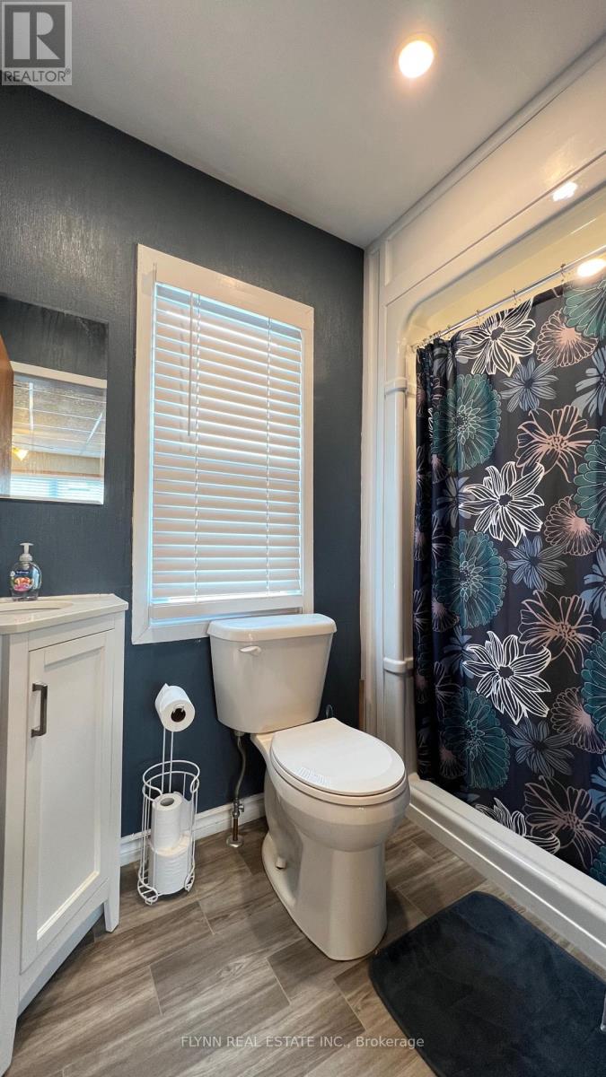 6594 Barker Street, Niagara Falls, Ontario  L2G 1Y8 - Photo 14 - X13010656