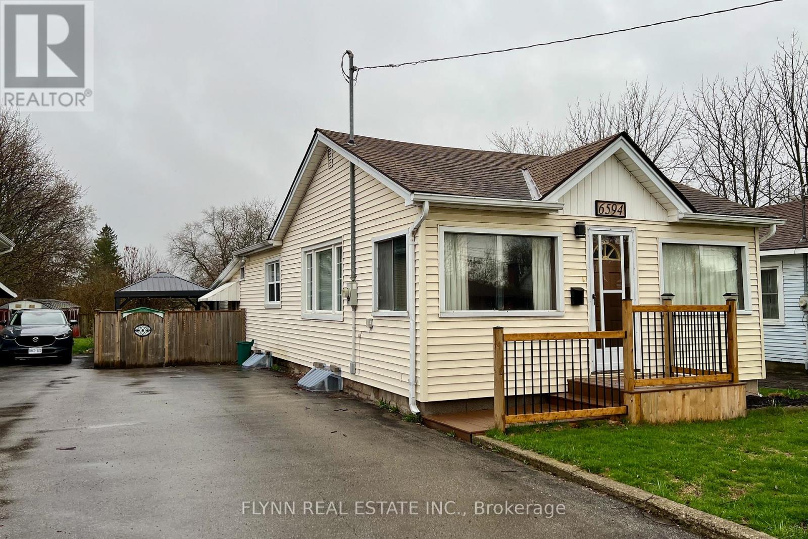 6594 Barker Street, Niagara Falls, Ontario  L2G 1Y8 - Photo 25 - X13010656
