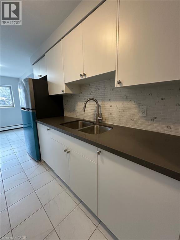 15 Mowat Boulevard Unit# 4, Kitchener, Ontario  N2E 1J1 - Photo 4 - 40821570