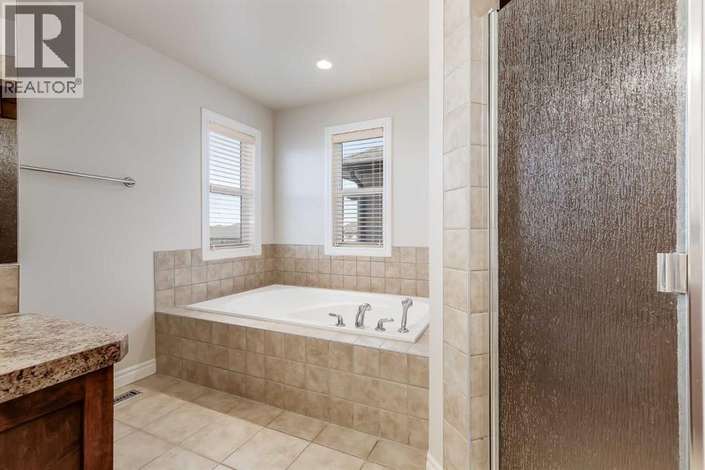 113 Prairie Springs Crescent SW, Airdrie, Alberta  T4B 0E5 - Photo 27 - A2302138