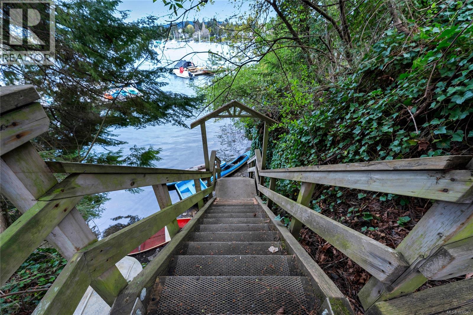 759 Sea Dr, Central Saanich, British Columbia  V8M 1B1 - Photo 56 - 1032547