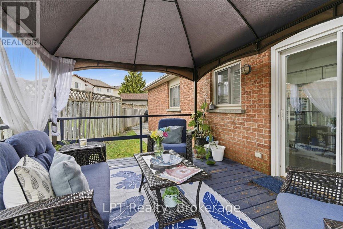 831 Lavis Street, Oshawa, Ontario  L1K 1W8 - Photo 18 - E13010696