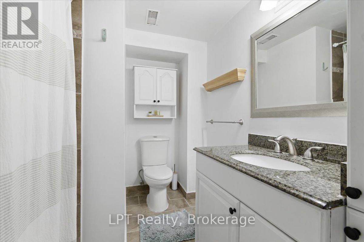 831 Lavis Street, Oshawa, Ontario  L1K 1W8 - Photo 23 - E13010696