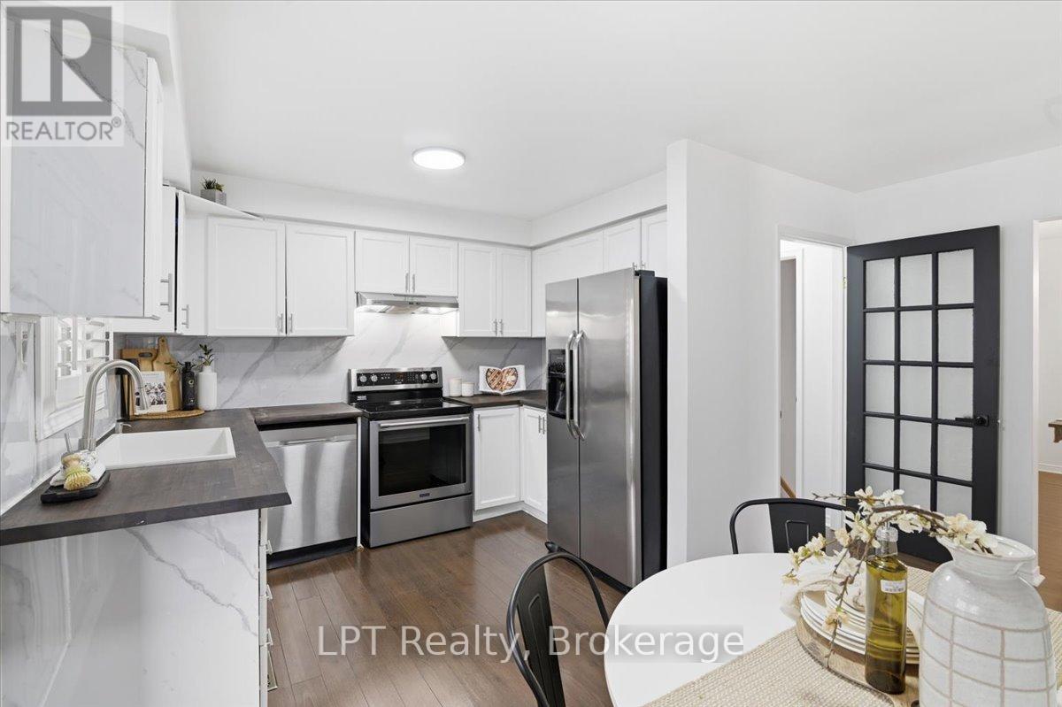 831 Lavis Street, Oshawa, Ontario  L1K 1W8 - Photo 5 - E13010696