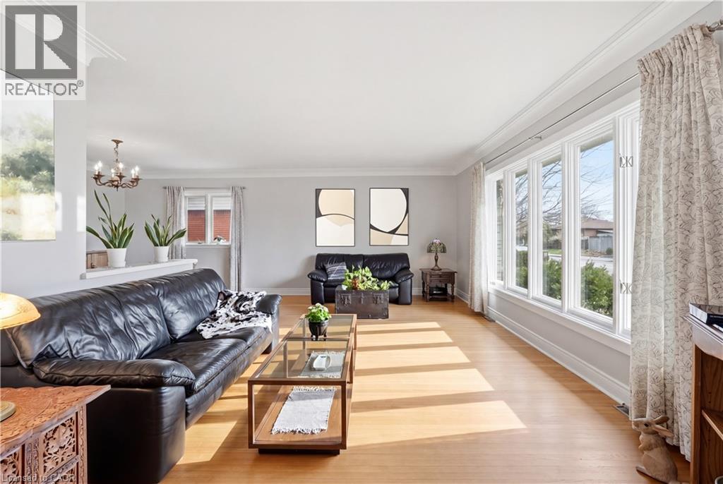 62 Grenadier Drive, Hamilton, Ontario  L8T 4E3 - Photo 4 - 40821473