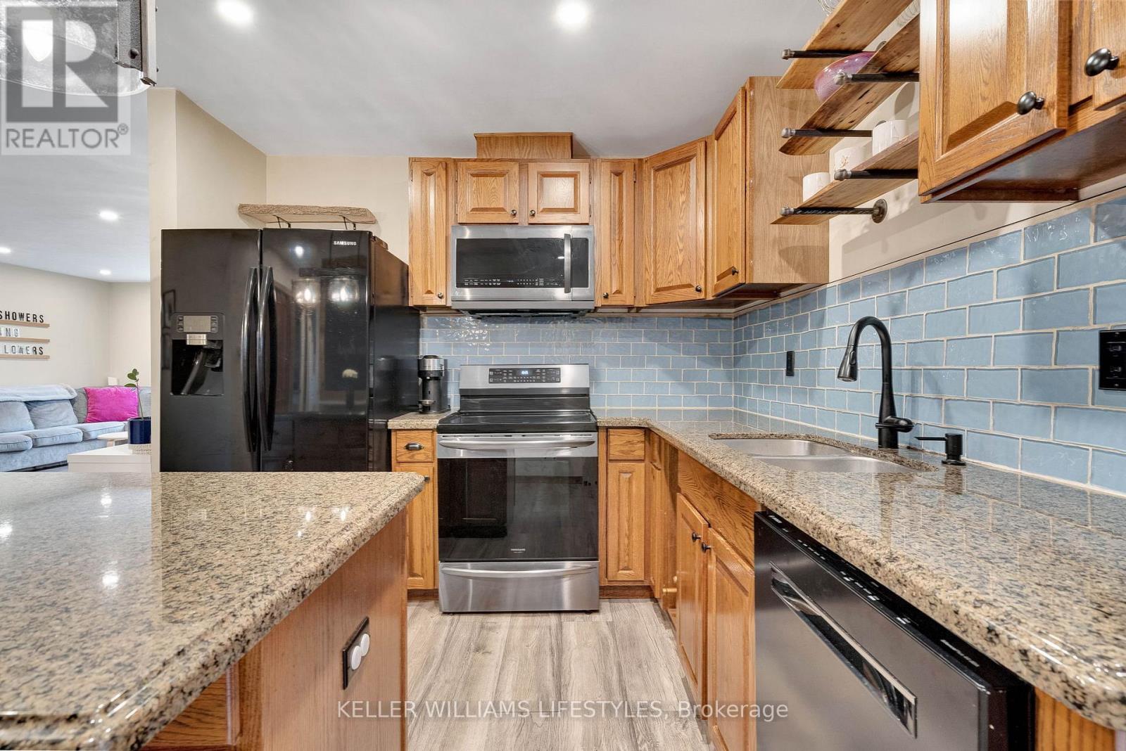 7 Locke Heights, Strathroy-Caradoc, Ontario  N7G 3X1 - Photo 16 - X13010714