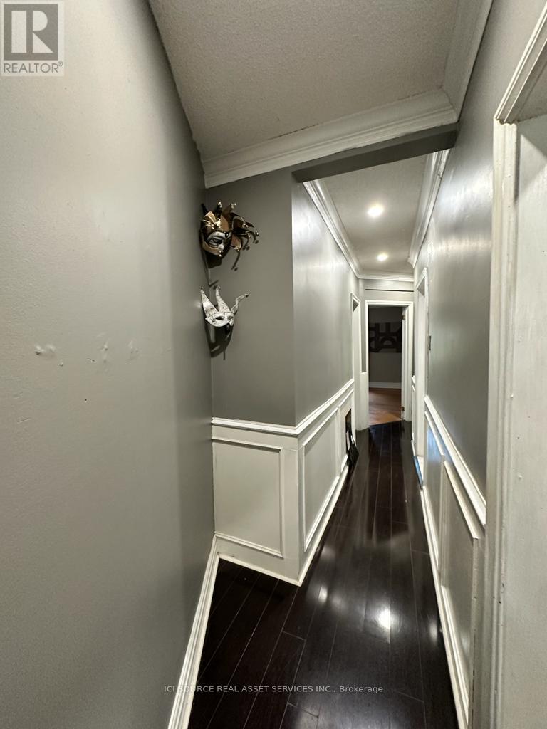 Main Fl - 574 Dovercourt Road, Toronto, Ontario  M6H 2W6 - Photo 6 - C13010730