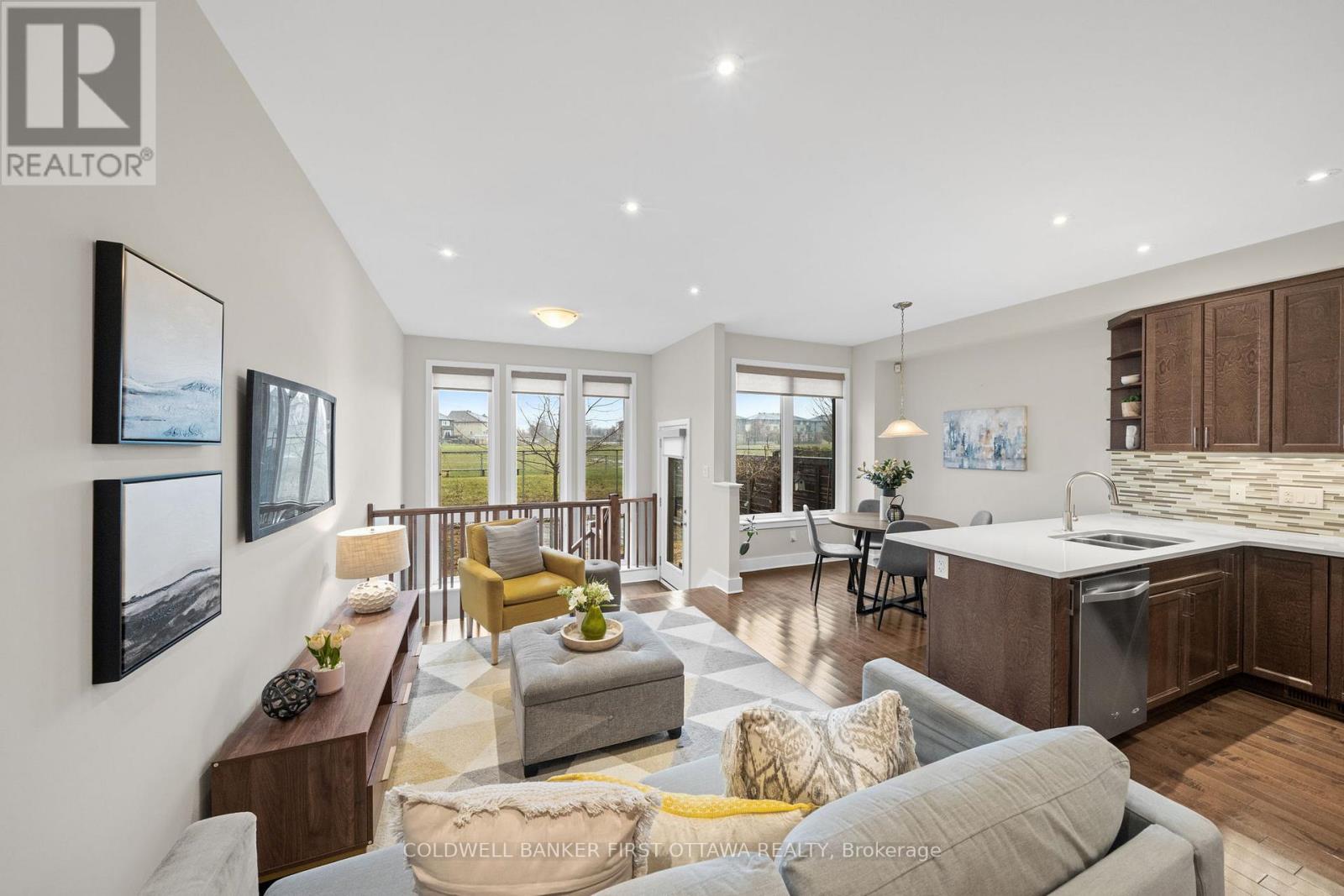 278 Fergus Crescent, Ottawa, Ontario  K2J 3L7 - Photo 8 - X13010720