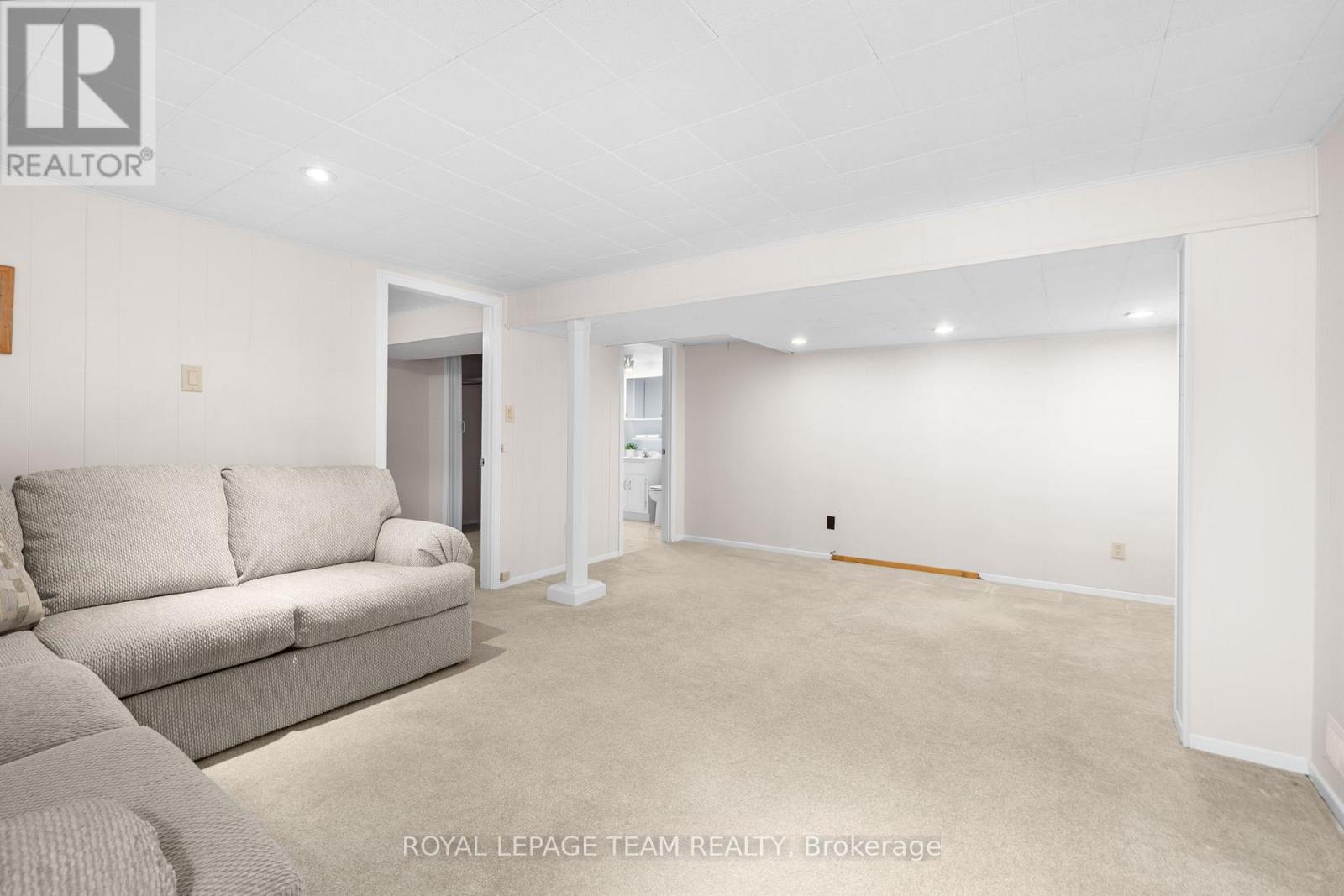 30 Elmsley Crescent, Ottawa, Ontario  K2H 6V3 - Photo 36 - X13010740