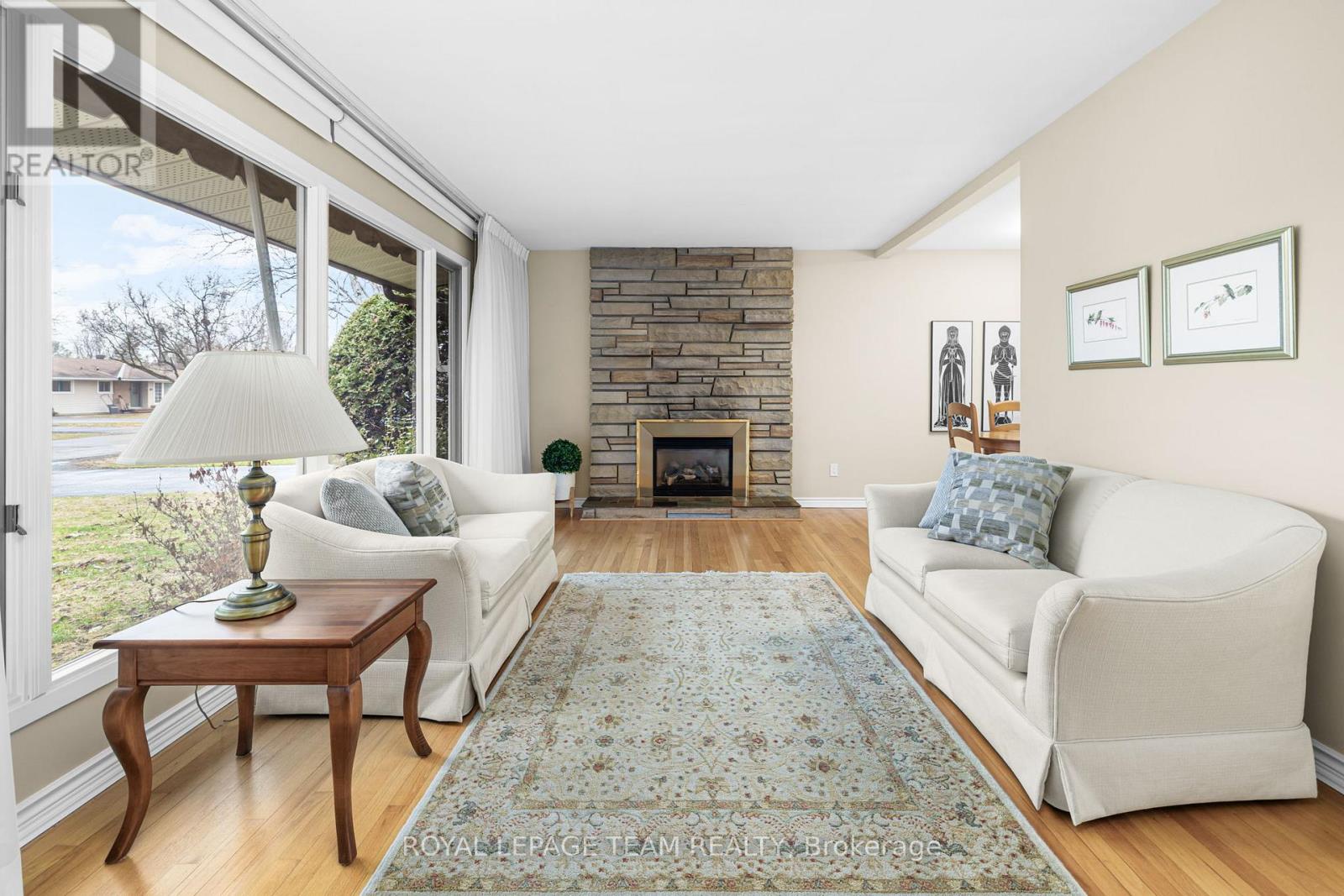 30 Elmsley Crescent, Ottawa, Ontario  K2H 6V3 - Photo 7 - X13010740