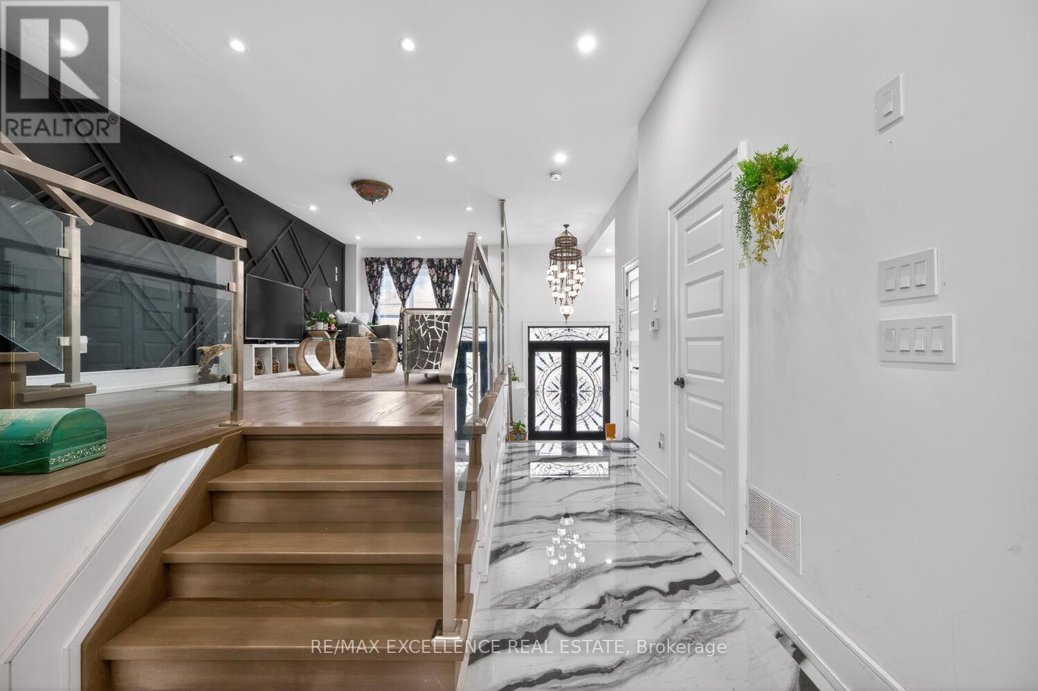 442 Pharmacy Avenue S, Toronto, Ontario  M1L 3G6 - Photo 17 - E13010692