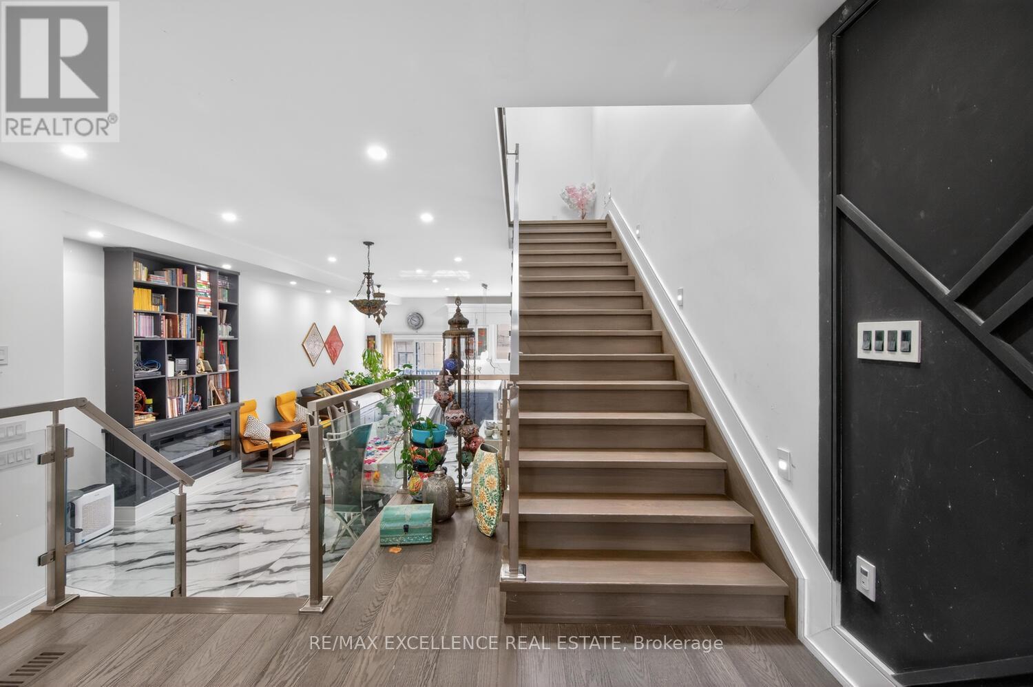 442 Pharmacy Avenue S, Toronto, Ontario  M1L 3G6 - Photo 23 - E13010692