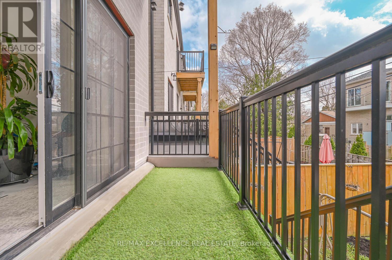 442 Pharmacy Avenue S, Toronto, Ontario  M1L 3G6 - Photo 26 - E13010692