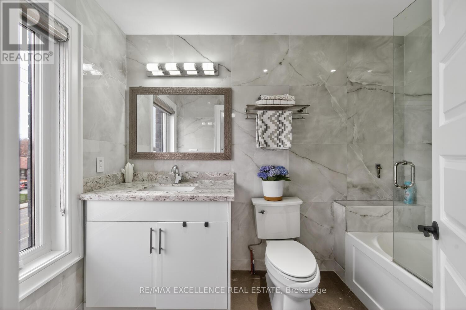 442 Pharmacy Avenue S, Toronto, Ontario  M1L 3G6 - Photo 30 - E13010692