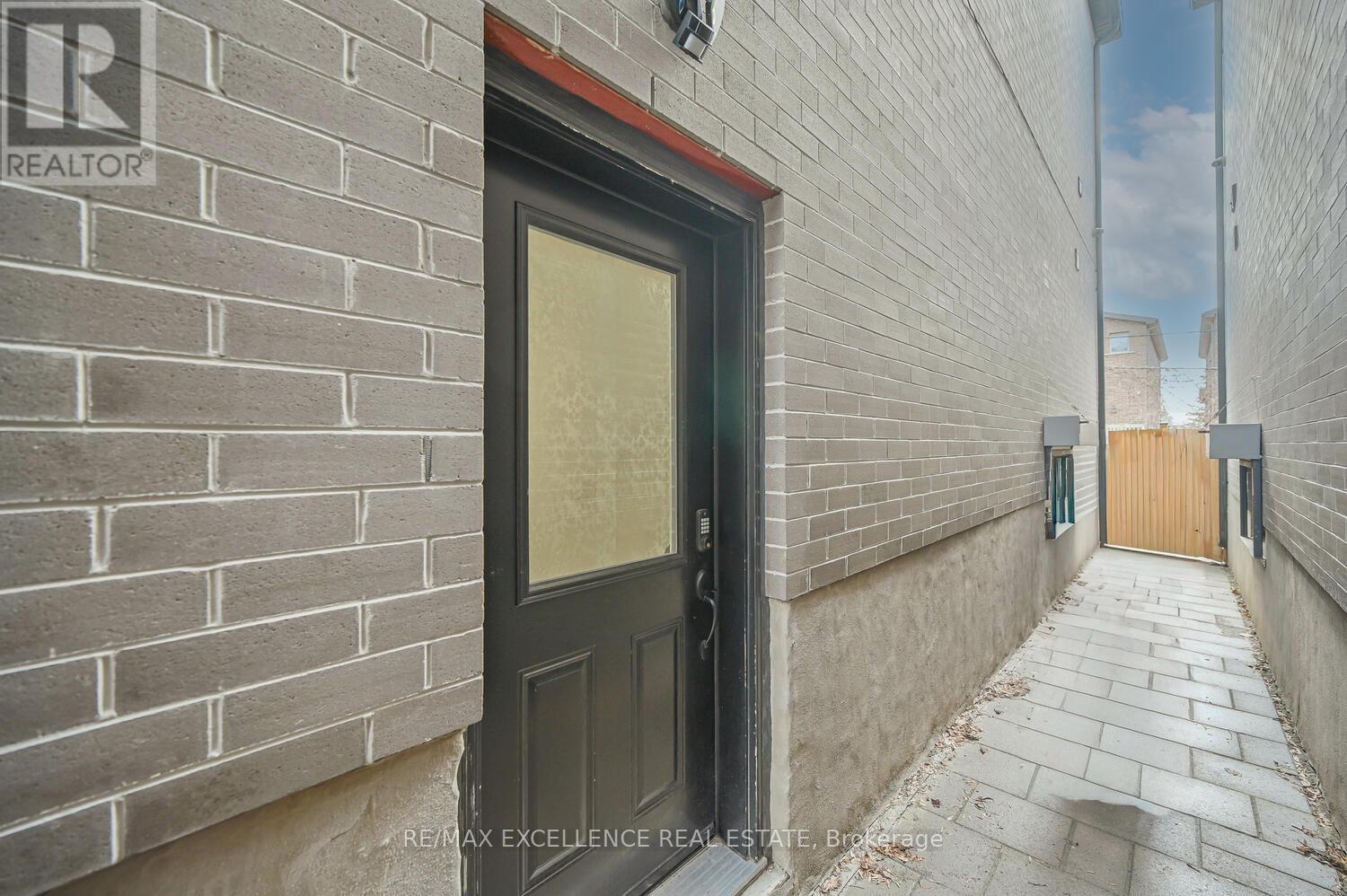 442 Pharmacy Avenue S, Toronto, Ontario  M1L 3G6 - Photo 41 - E13010692