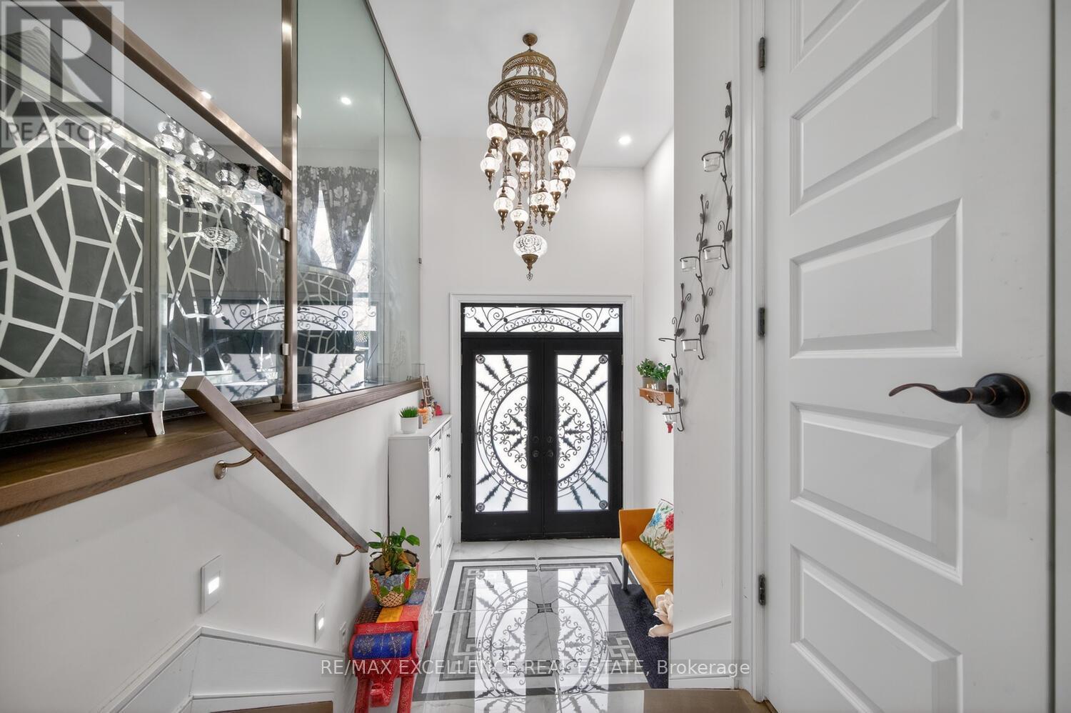 442 Pharmacy Avenue S, Toronto, Ontario  M1L 3G6 - Photo 5 - E13010692