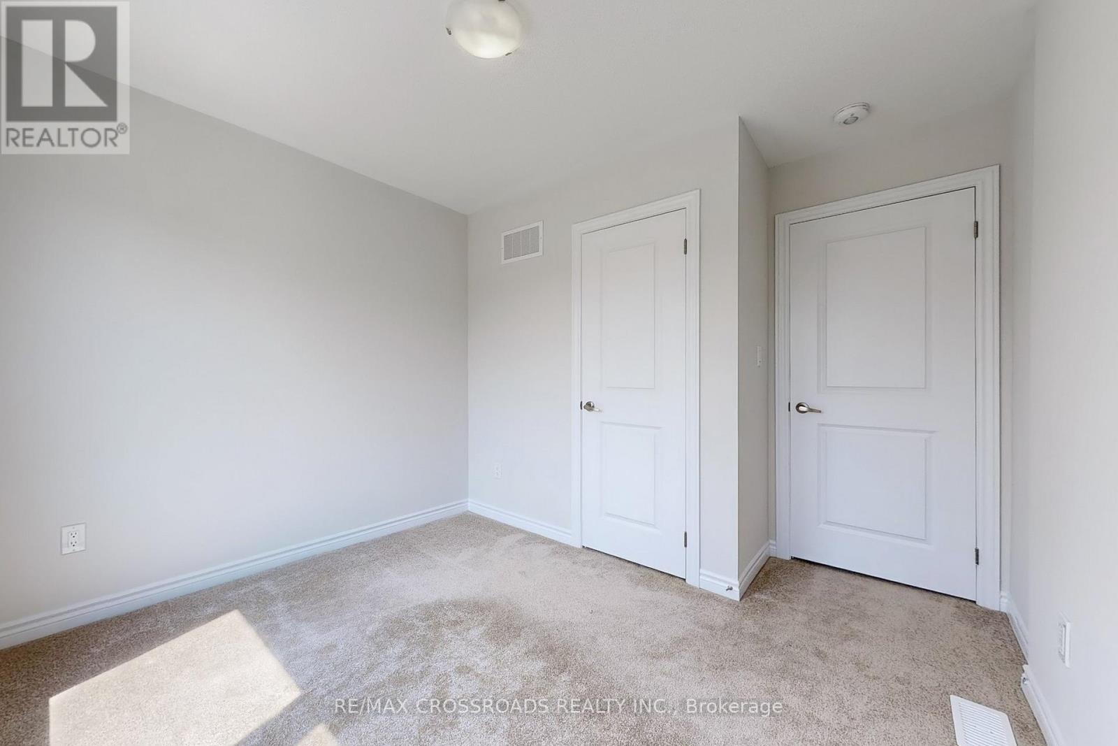 384 Okanagan Path, Oshawa, Ontario  L1H 0B1 - Photo 24 - E13010716