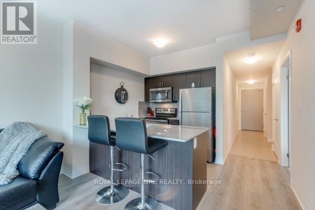 207 - 10 Concord Place, Grimsby, Ontario  L3M 0G6 - Photo 4 - X13010706