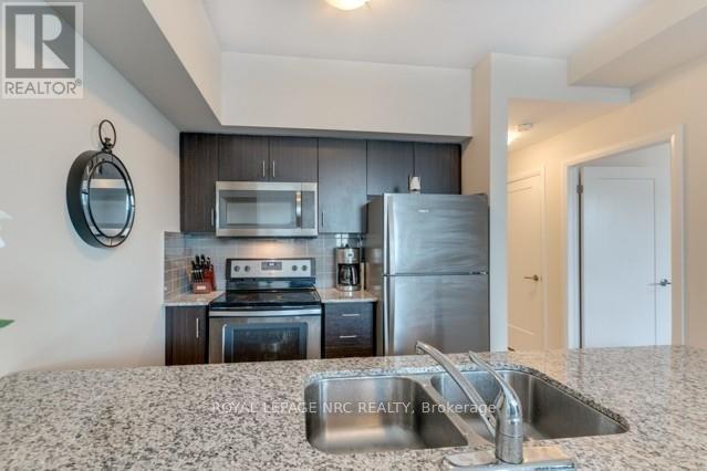 207 - 10 Concord Place, Grimsby, Ontario  L3M 0G6 - Photo 6 - X13010706