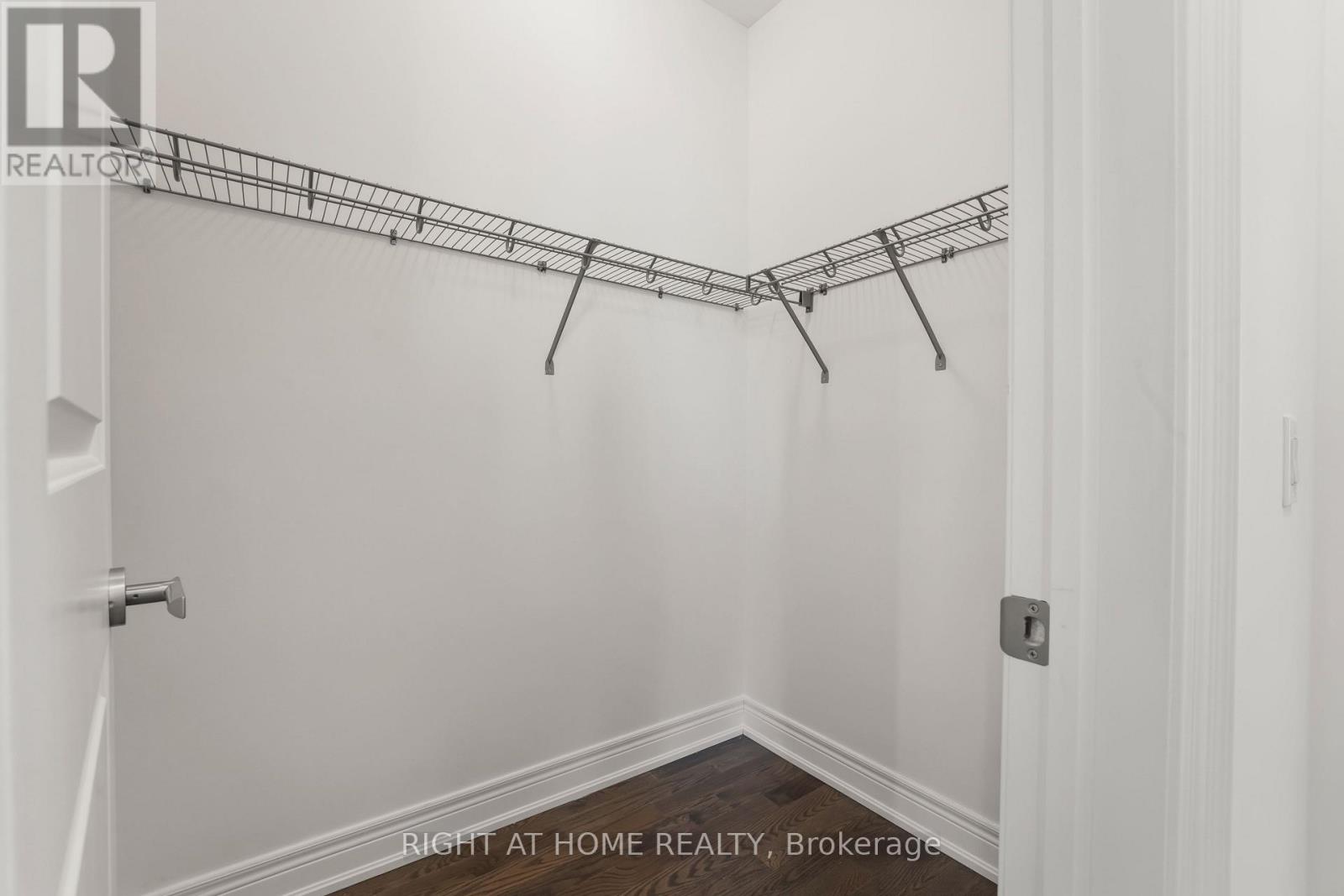 70 Carriage Shop Bend, East Gwillimbury, Ontario  L9N 0C6 - Photo 25 - N13010700