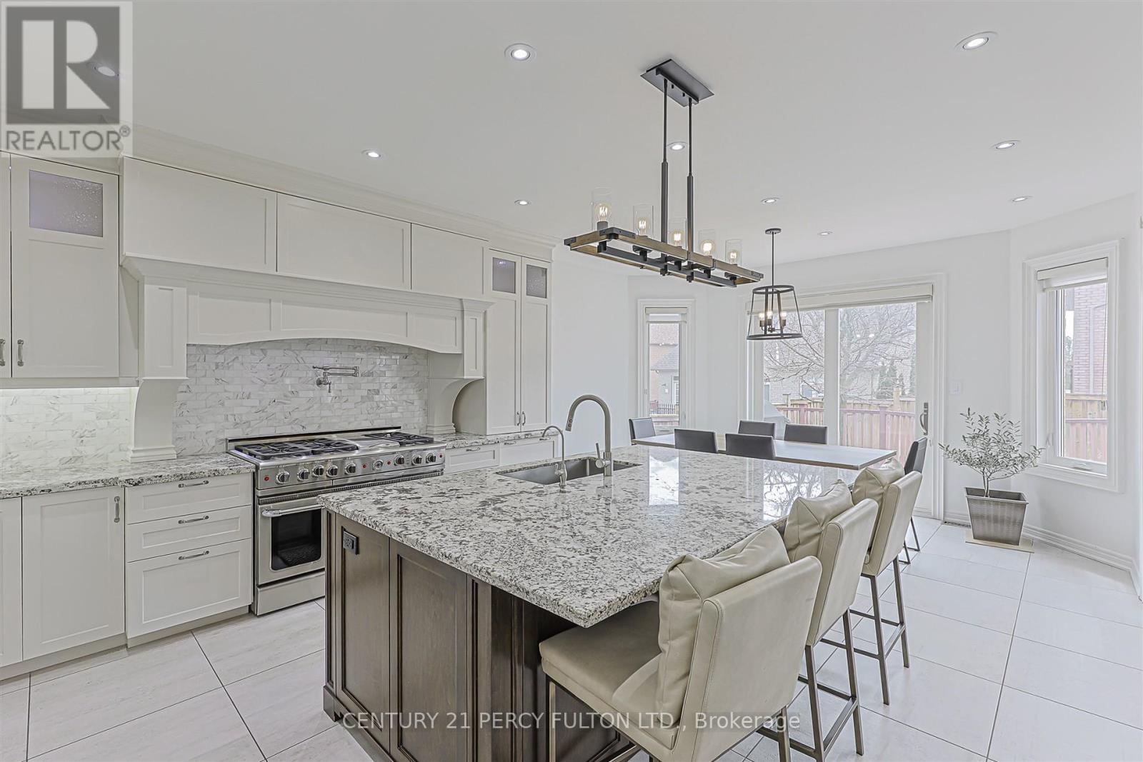 159 Jefferson Forest Drive, Richmond Hill, Ontario  L4E 4K6 - Photo 18 - N13009310