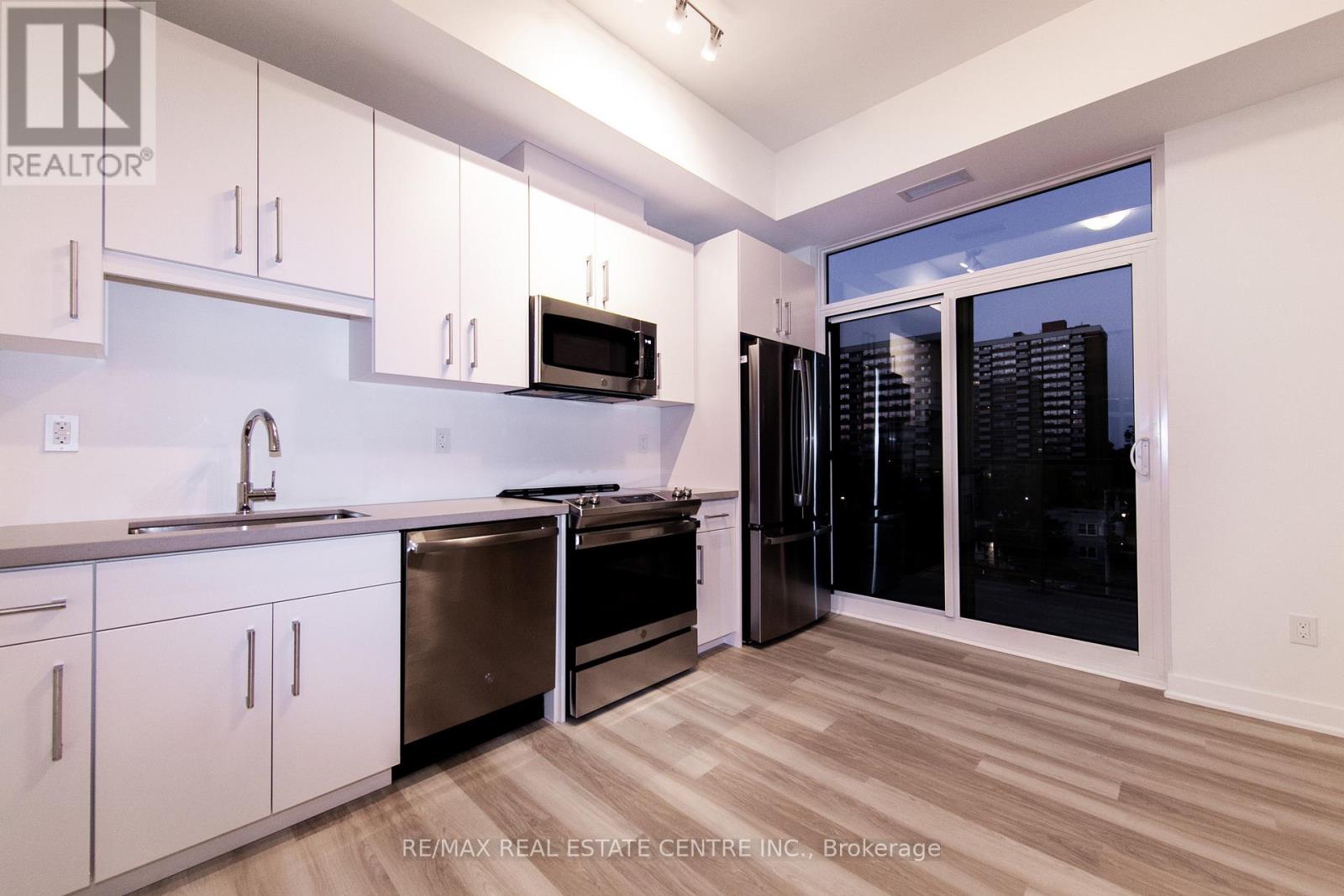 414 - 2007 James Street, Burlington, Ontario  L7R 0G7 - Photo 15 - W12832934