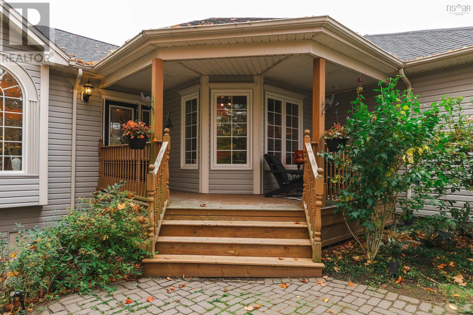 390 Gleneagles Drive, Hammonds Plains, Nova Scotia  B4B 1V8 - Photo 4 - 202603340