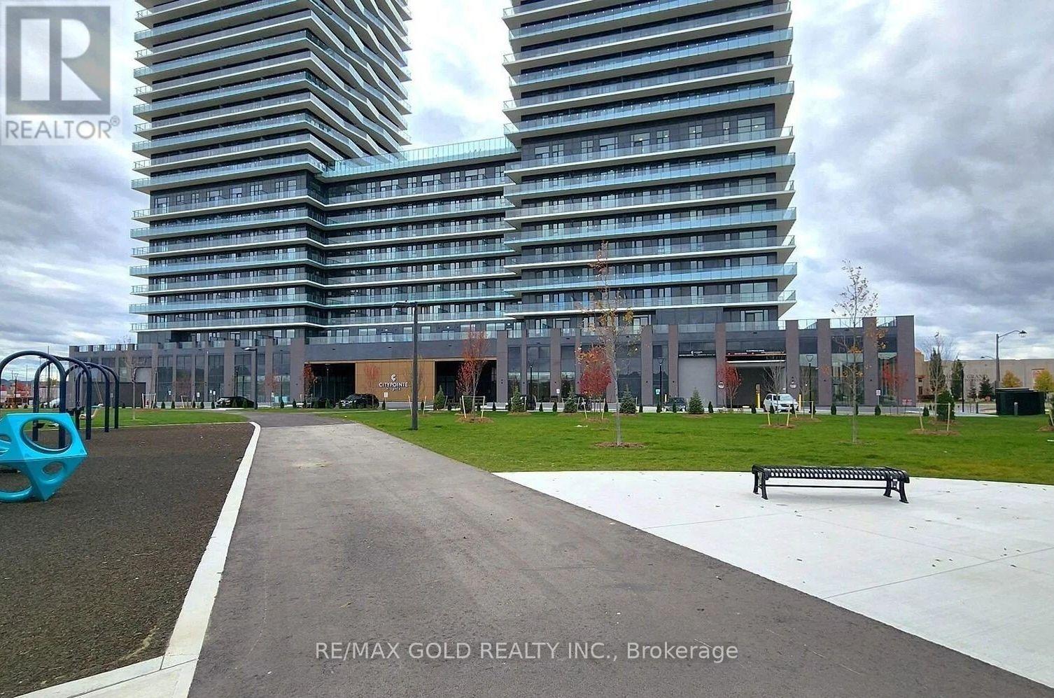 15 Skyridge Drive, Brampton, Ontario  L6P 4S3 - Photo 22 - W13010698