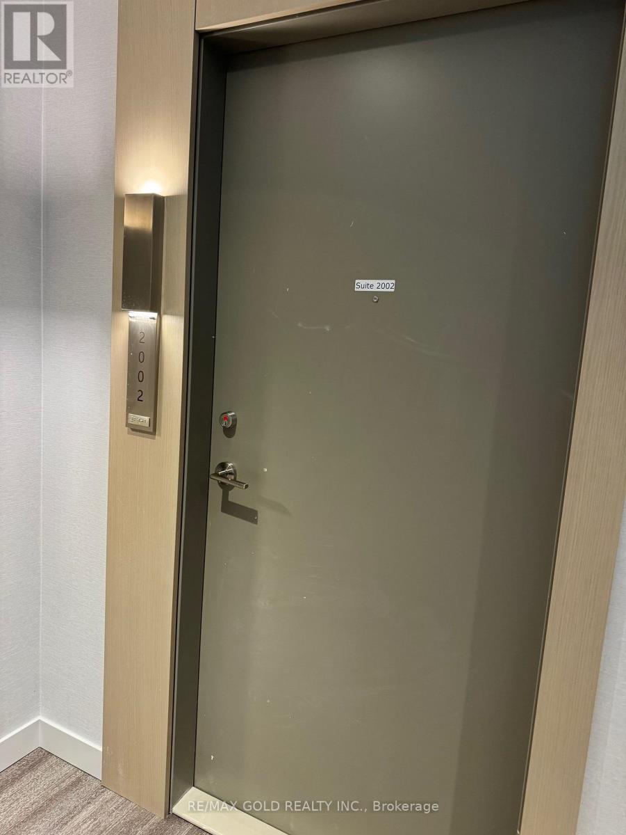 15 Skyridge Drive, Brampton, Ontario  L6P 4S3 - Photo 5 - W13010698