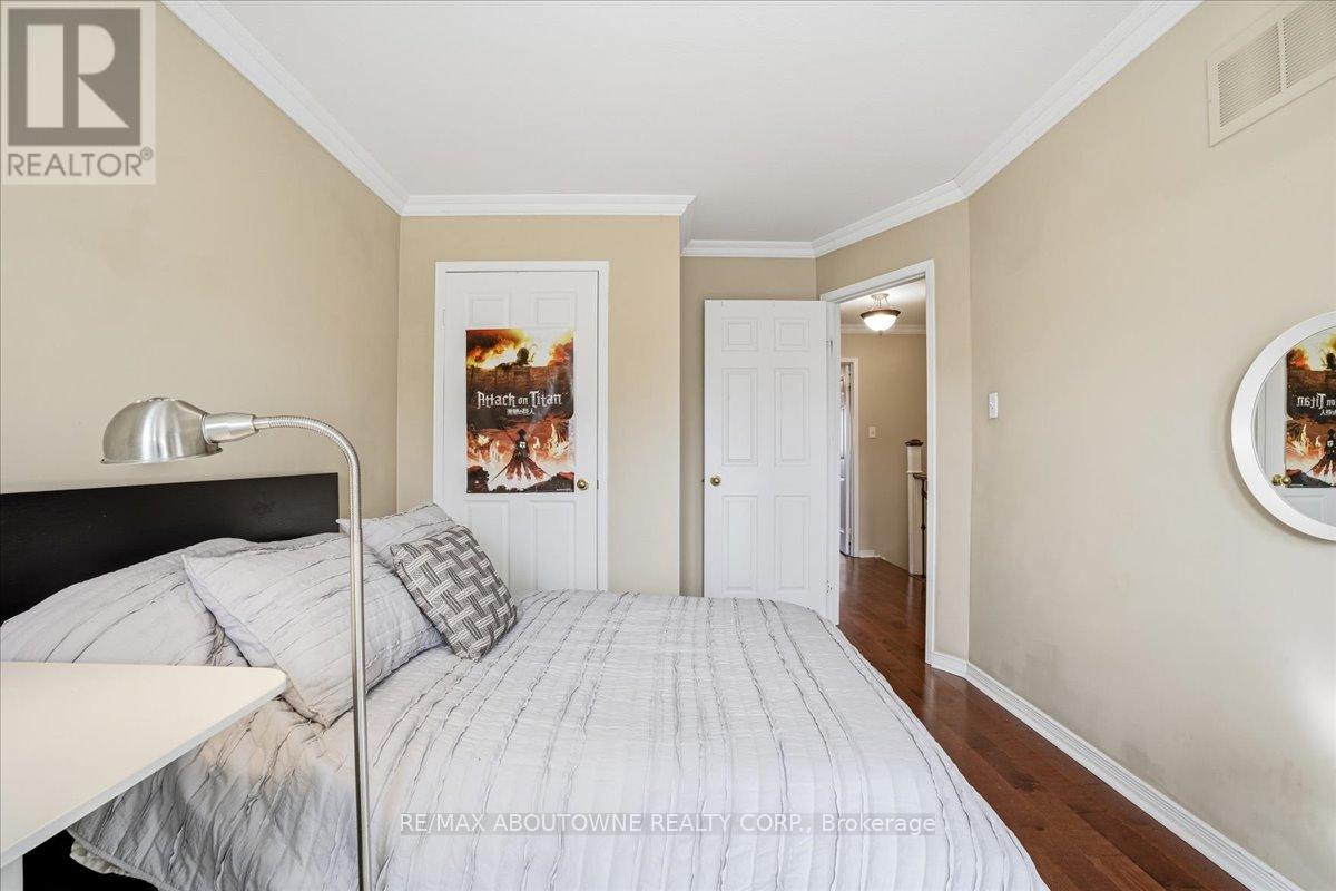 2377 Dalebrook Drive, Oakville, Ontario  L6H 6K4 - Photo 34 - W13010708