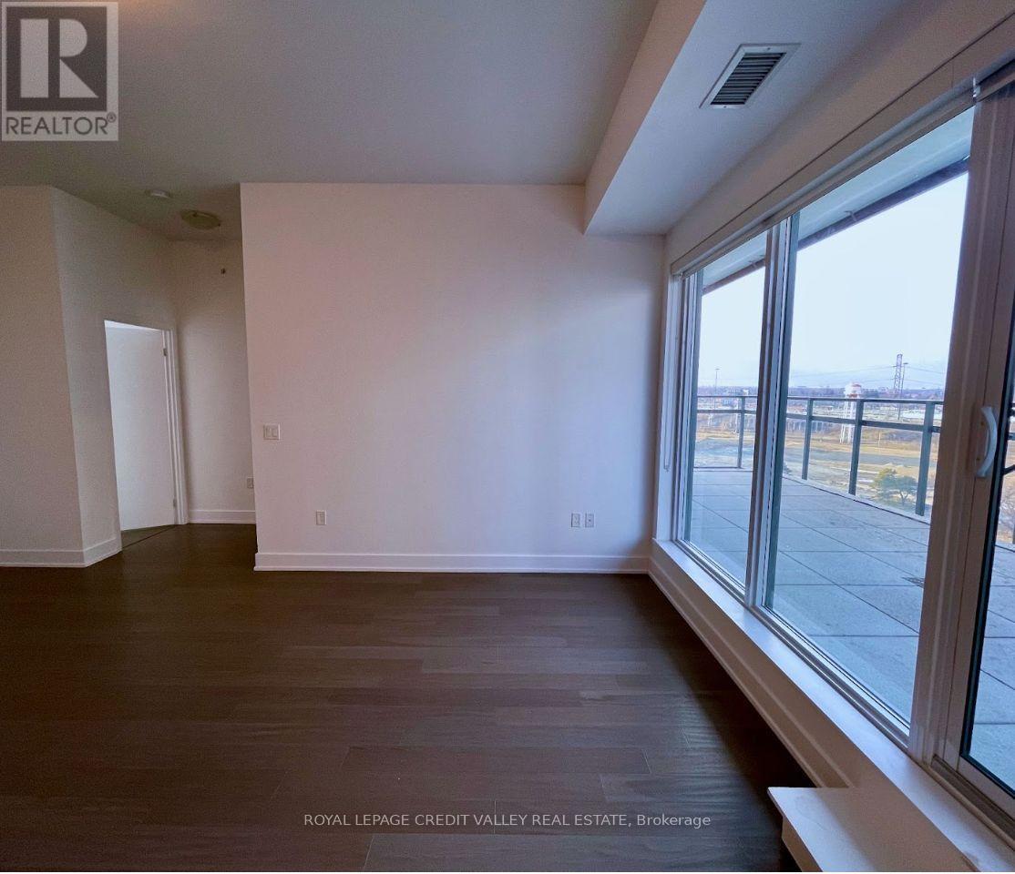 1113 - 30 Shore Breeze Drive, Toronto, Ontario  M8V 0J1 - Photo 5 - W13010722