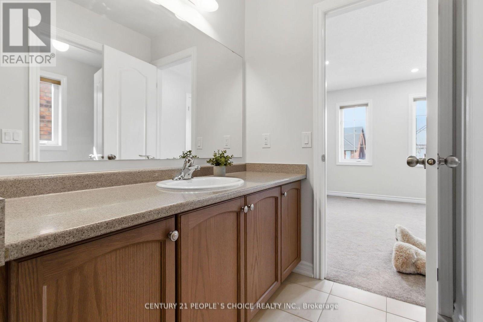 188 Bonnieglen Farm Boulevard, Caledon, Ontario  L7C 4C1 - Photo 19 - W13010754