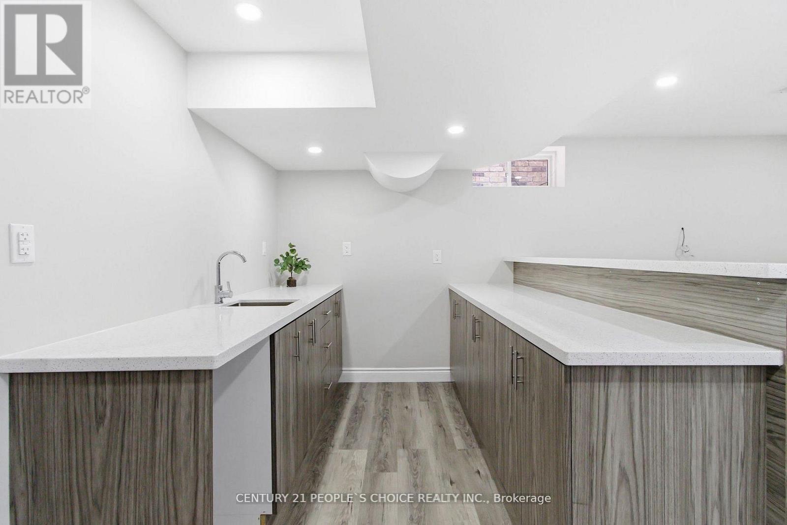 188 Bonnieglen Farm Boulevard, Caledon, Ontario  L7C 4C1 - Photo 28 - W13010754