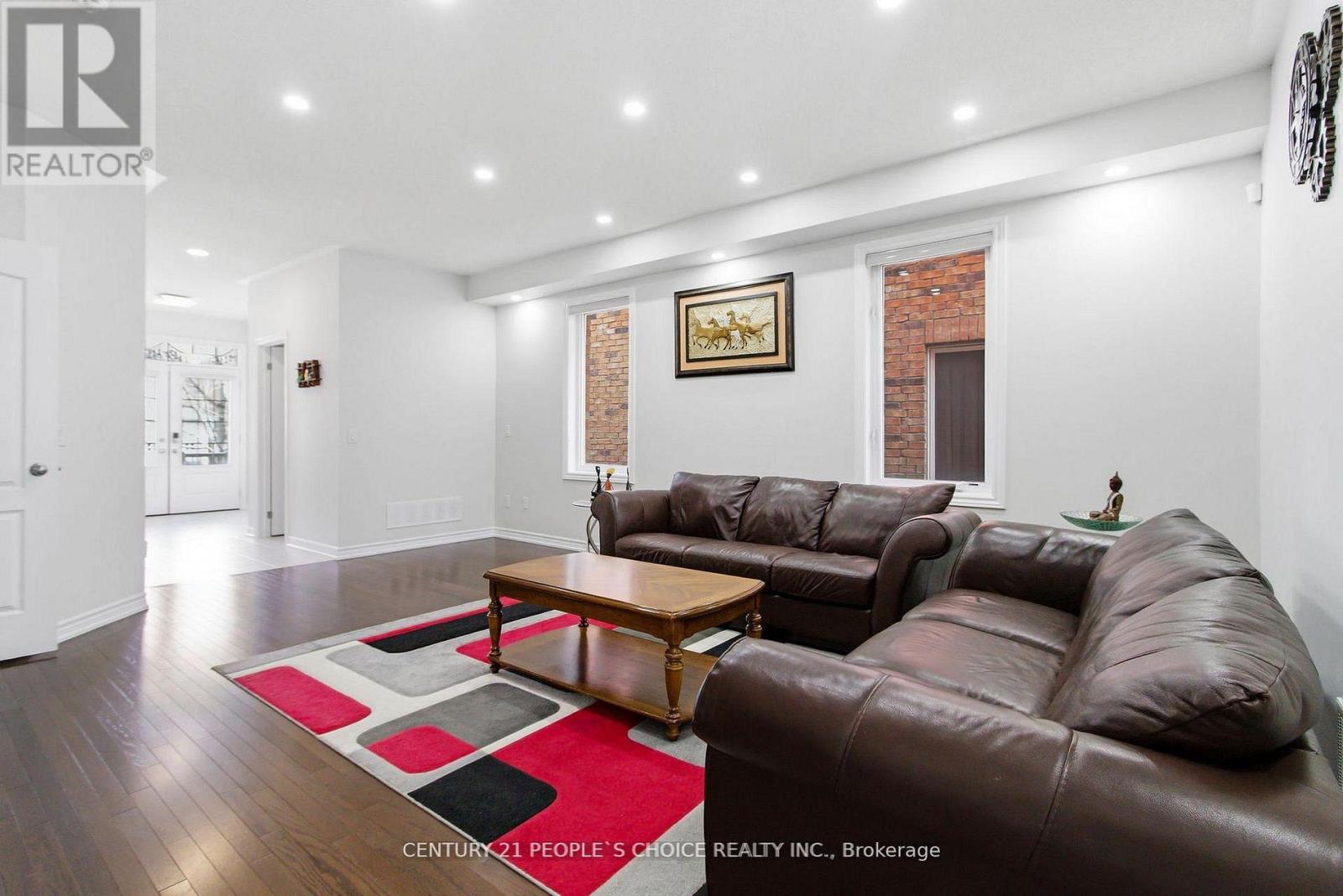 188 Bonnieglen Farm Boulevard, Caledon, Ontario  L7C 4C1 - Photo 6 - W13010754