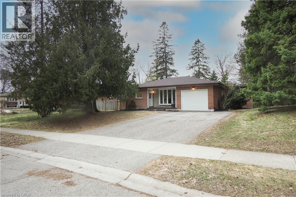 163 Pinegrove Crescent, Waterloo, Ontario  N2L 4T9 - Photo 2 - 40814213