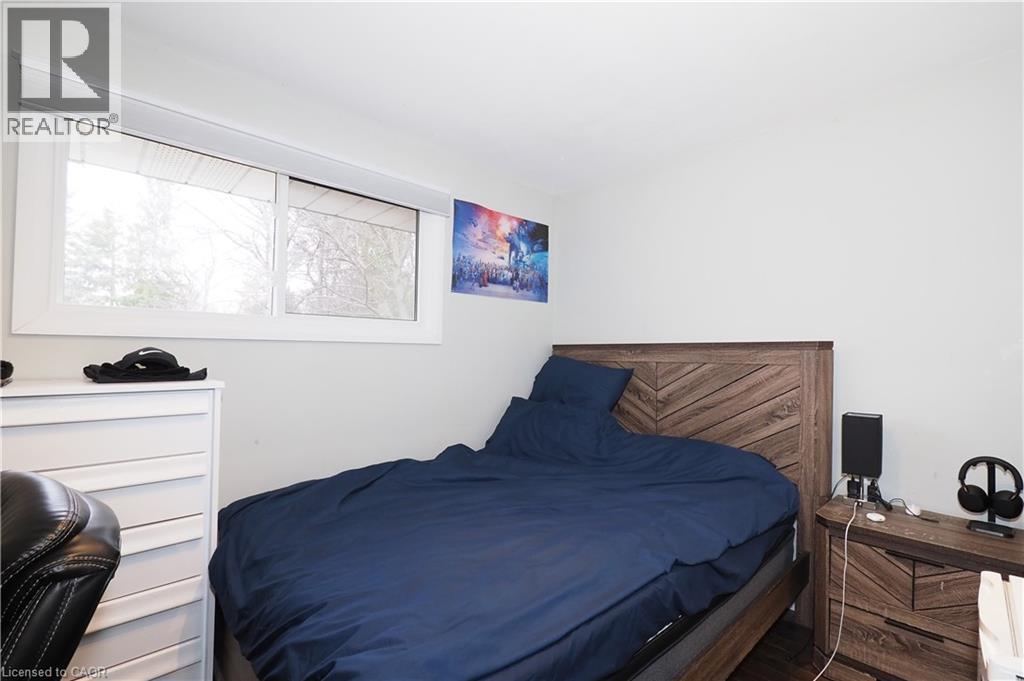 163 Pinegrove Crescent, Waterloo, Ontario  N2L 4T9 - Photo 25 - 40814213