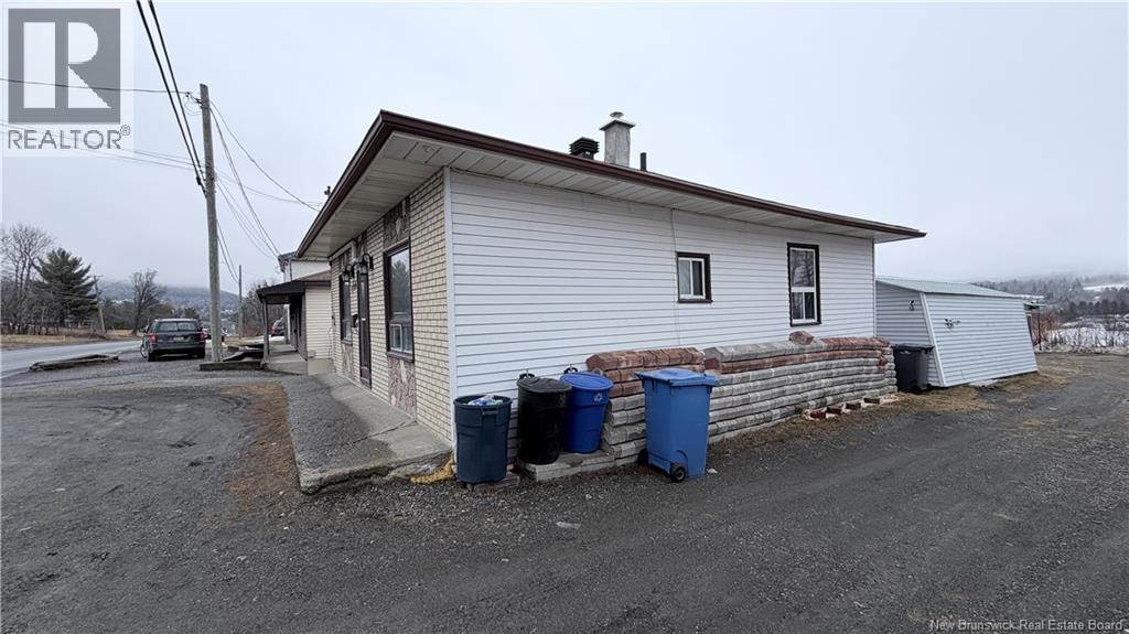 794 Saint Francois Street, Edmundston, New Brunswick  E3V 3W4 - Photo 3 - NB137388