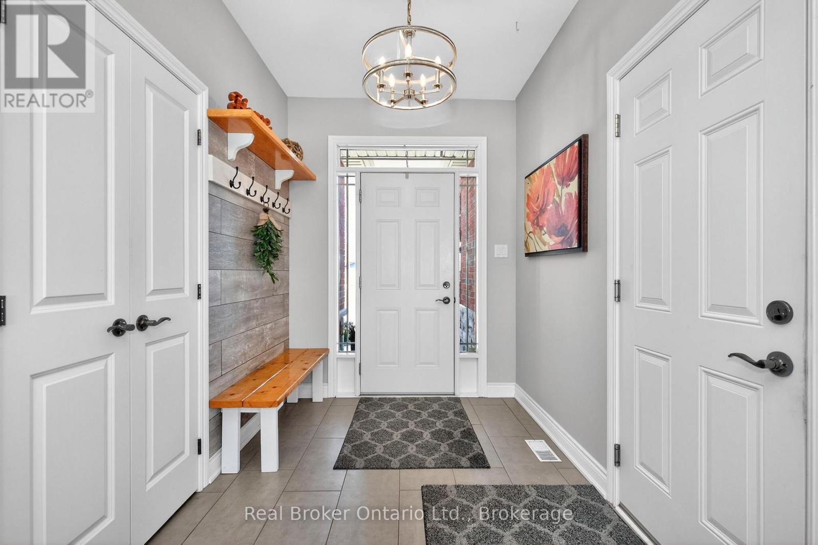 951 Stollar Place, Midland, Ontario  L4R 0A6 - Photo 4 - S12978136