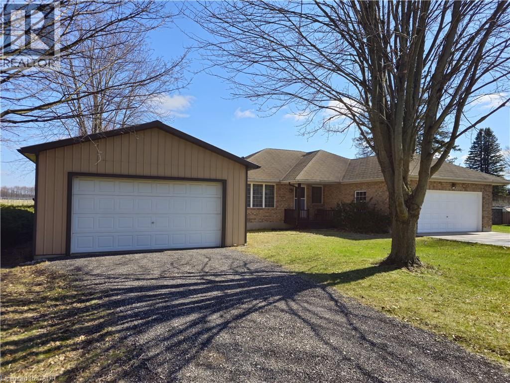 980 Norfolk County Road 21, Delhi, Ontario  N4B 2W4 - Photo 5 - 40816465