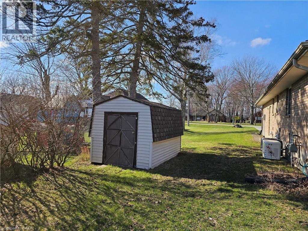 980 Norfolk County Road 21, Delhi, Ontario  N4B 2W4 - Photo 40 - 40816465