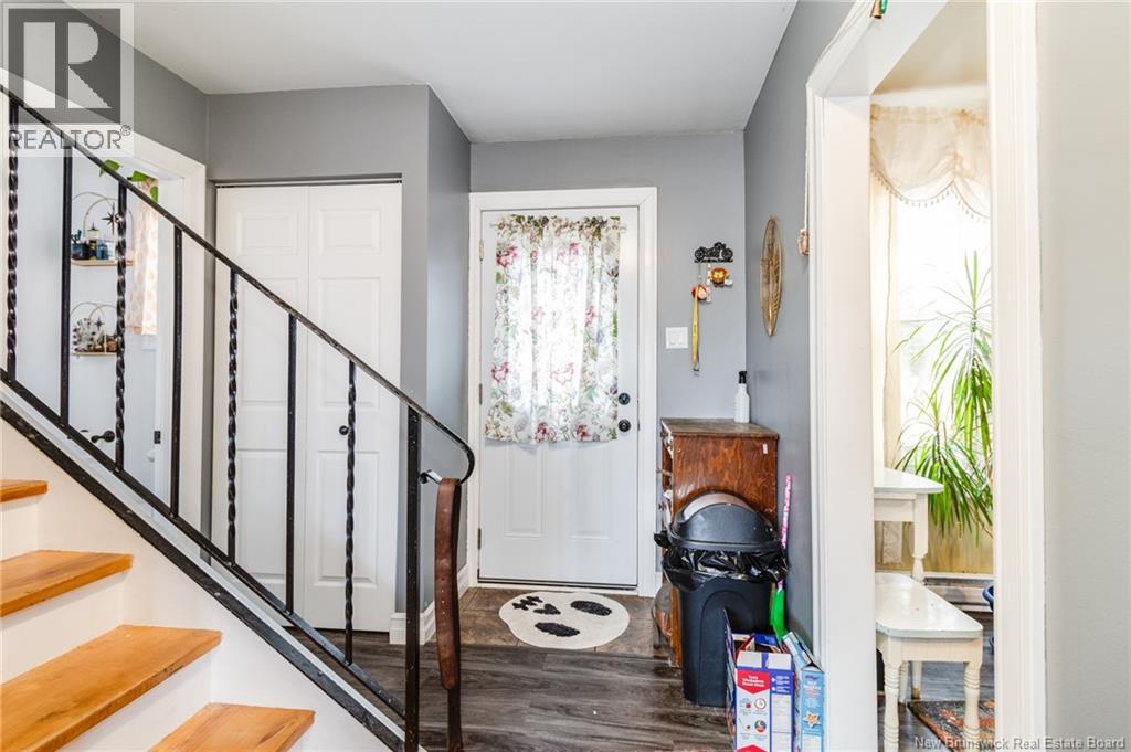 11 Deer Park, Oromocto, New Brunswick  E2V 1J2 - Photo 3 - NB137249