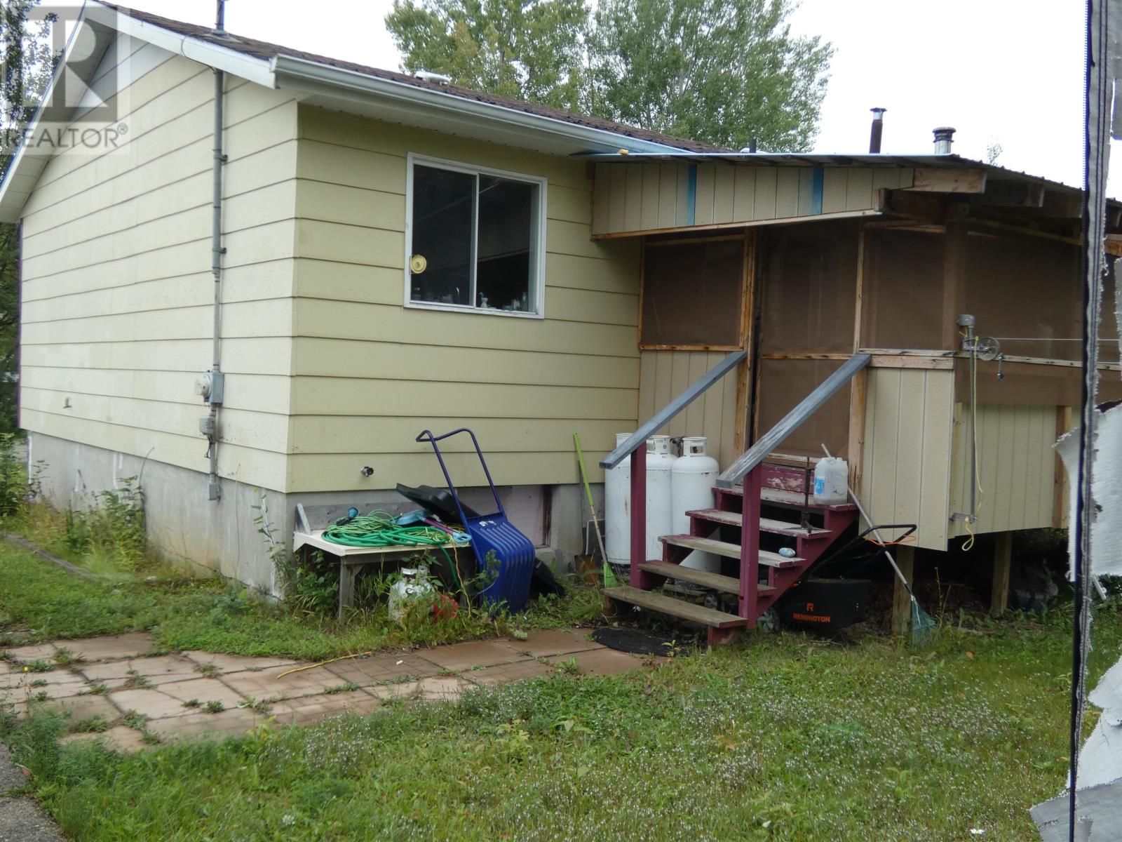 423 Birch Cres, Nakina, Ontario  P0T 2H0 - Photo 3 - TB2600726