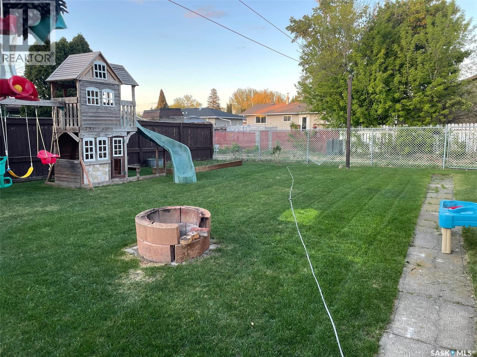 38 Morris Drive, Saskatoon, Saskatchewan  S7L 3T9 - Photo 42 - SK033087