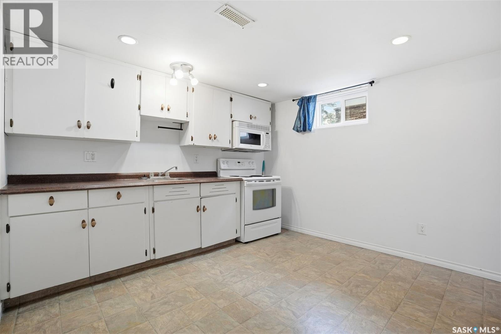 1117 Taylor Street E, Saskatoon, Saskatchewan  S7H 1W6 - Photo 15 - SK032971