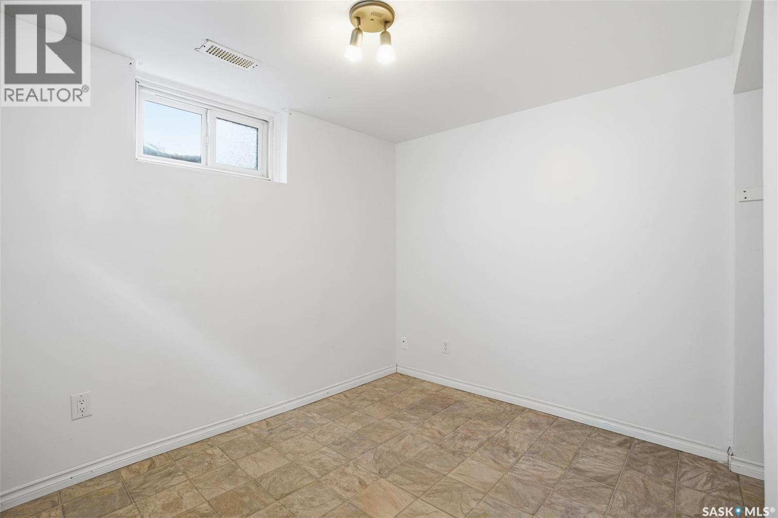 1117 Taylor Street E, Saskatoon, Saskatchewan  S7H 1W6 - Photo 18 - SK032971